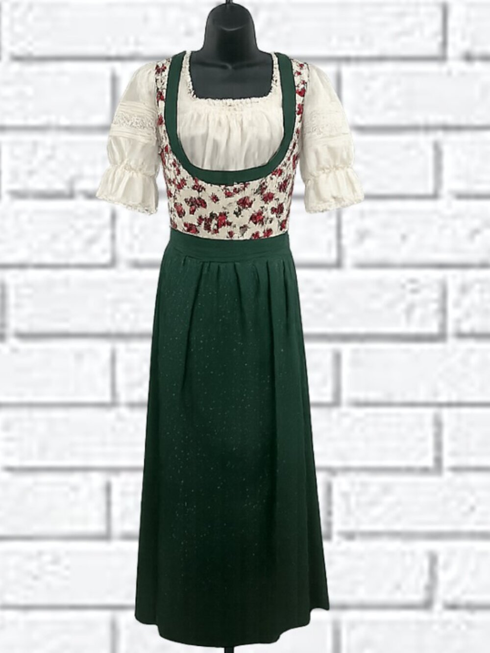 KRÜGER Dirndl |  Roses with Green Apron & Blouse